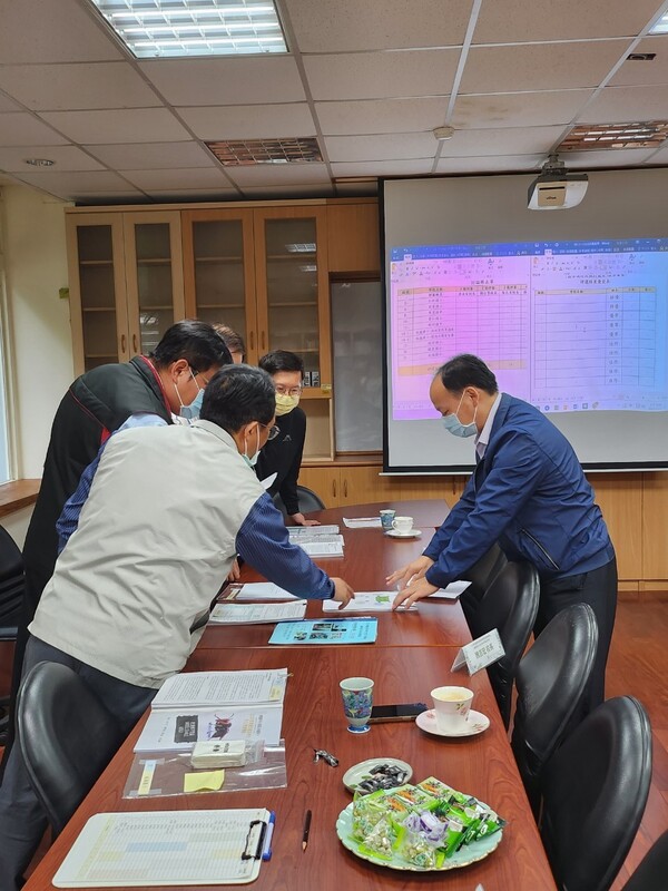 20221123在地化教案模組徵集評審