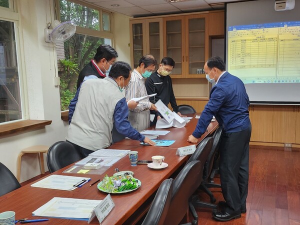 20221123-111年度在地化防災教案評審會議