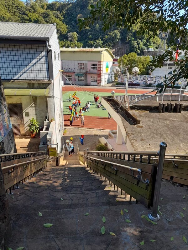 20211116山腳國小二訪