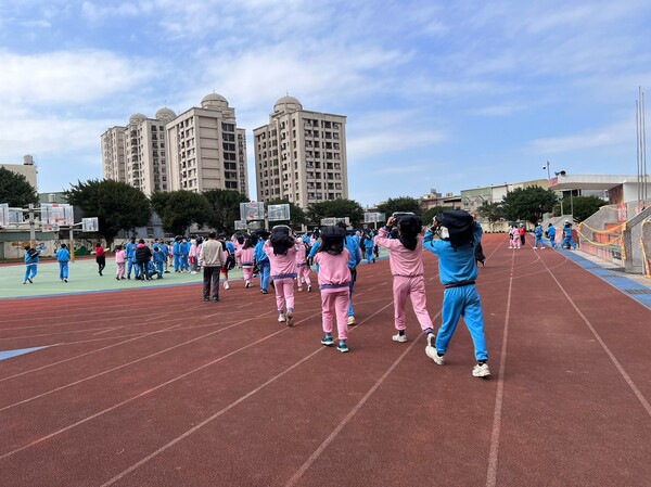 20221223龍岡國中第三次防災校園基礎工作輔導訪視